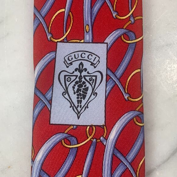 GUCCI Tie 100% Silk Vintage 58-1/2" x 3-3/4" Red w Blue Belt Loop Gold Rings EUC - Picture 7 of 11